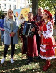 Презентація Яворівських пирога та забавки 06