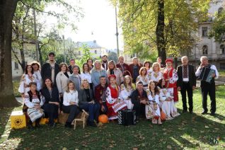 Презентація Яворівських пирога та забавки 15