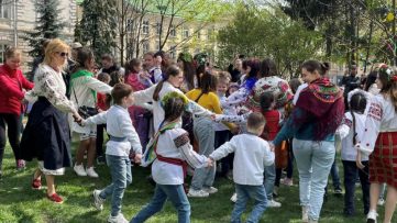 Гаївки водили, весну закликали, традиції шанували 12