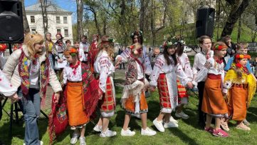 Гаївки водили, весну закликали, традиції шанували 24