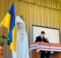 Вшанування пам’яті Юрія Липи у Бунові 01
