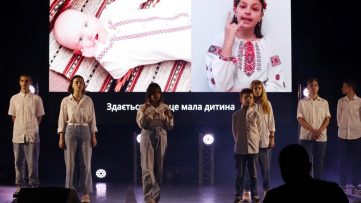 Міжнародний фестиваль «Політ з одним крилом» 12