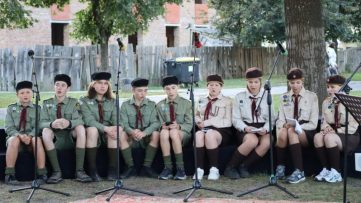 Вечір повстанської пісні «При ватрі» 03