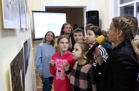 Відкрито фотовиставку КОЛЬОРИ БІЛОГО КОНТИНЕНТУ” 04