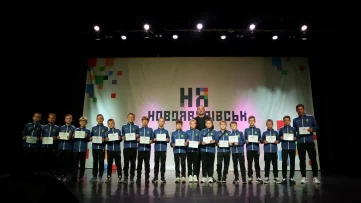 До Дня фізичної культури і спорту - нагородження спортсменів та тренерів 11