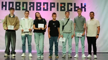 До Дня фізичної культури і спорту - нагородження спортсменів та тренерів 21