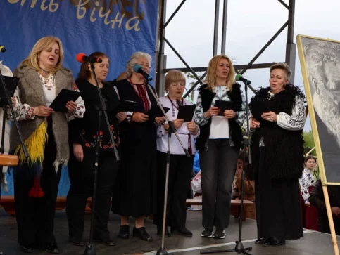 Свято Великодніх традицій та підтримки захисників 01