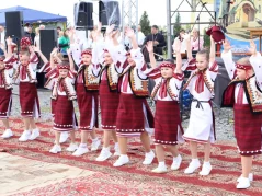 Свято Великодніх традицій та підтримки захисників 21