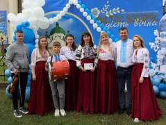 Свято Великодніх традицій та підтримки захисників 30